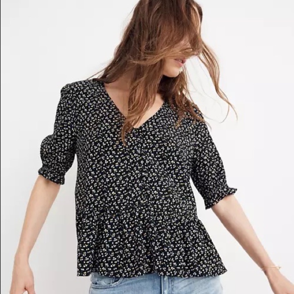 Madewell Courtyard Ruffle-Hem Top in Playground Posies